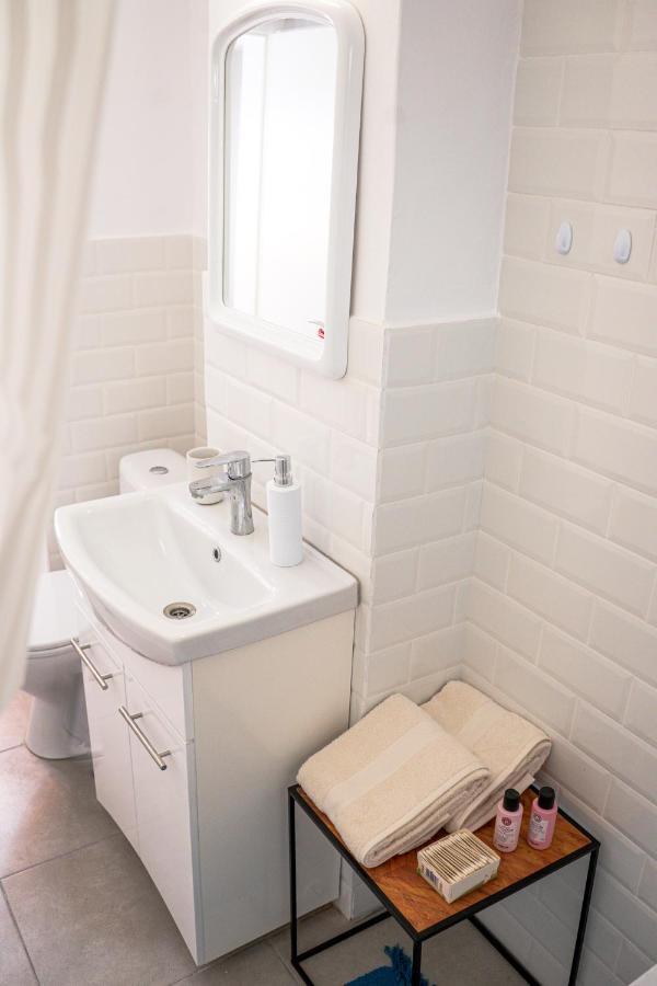 Central And Modern Apartment With Free Parking Timisoara Ngoại thất bức ảnh